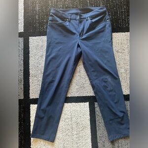 Lululemon ABC Slim-Fit 5 Pocket Pant 30x27